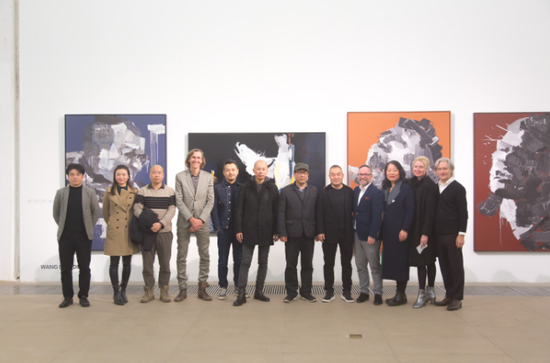 左起：：曹茂超、吴苏、单飞鸣、Michael Schnabel、张巍、王宁德，徐勇、孙永增、Gérard A. Goodrow、成国琴、Corina Gertz、Kris Scholz