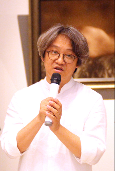 北京画院副院长、北京画院美术馆馆长吴洪亮