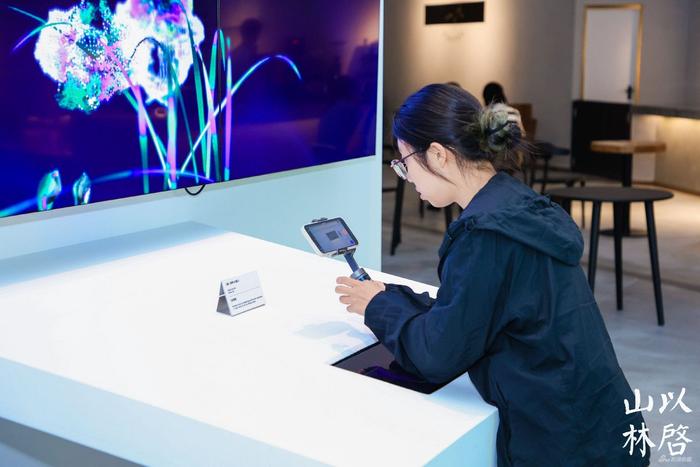 “文明的传承:以启山林--百年巨匠艺术大展”现场