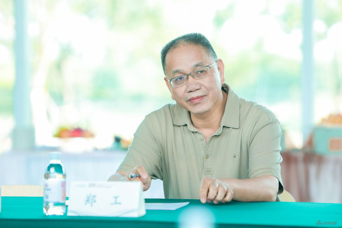 文化和旅游部中国艺术研究院研究员、美术研究所副所长郑工