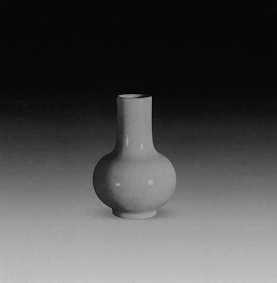 诚轩18春·瓷杂：清乾隆仿哥釉小天球瓶_手机新浪网