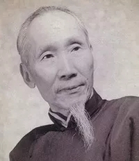 老儒器宇的冯超然