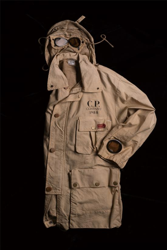护目镜夹克，CP公司系列 GOGGLE JACKET MIGLIA，©中国美术学院中国国际设计博物馆