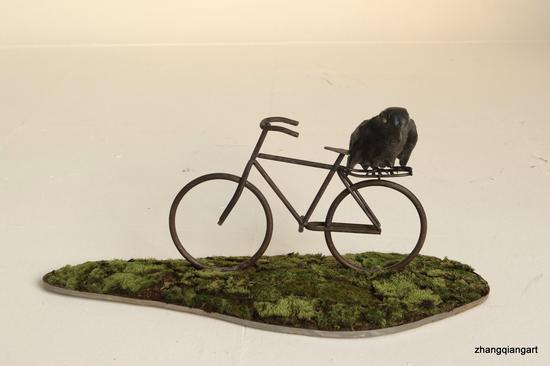 乌鸦操场-自行车