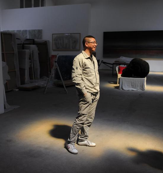 张朝晖在工作室