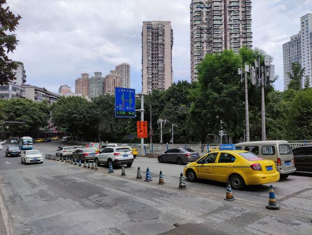 重庆嘉滨路图片
