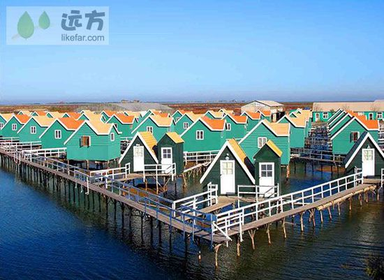 沙岛上的荷兰风格建筑