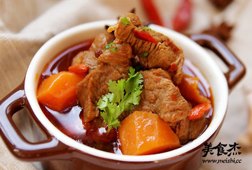 红焖羊肉