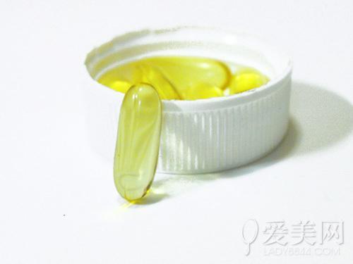  燕窝营养高不过豆腐！揭10种"名不副实"保养品 