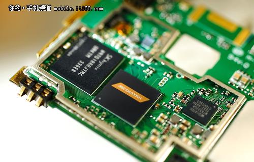 MTK首款高端芯片 HTC M9+性能解析