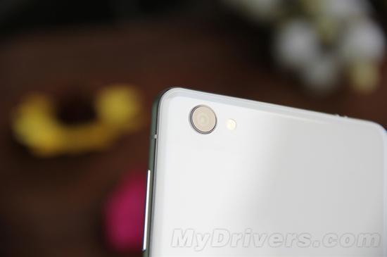 双2.5D机身/眼球识别 vivo X5Pro评测
