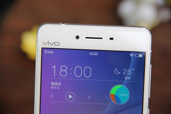 双2.5D机身/眼球识别 vivo X5Pro评测