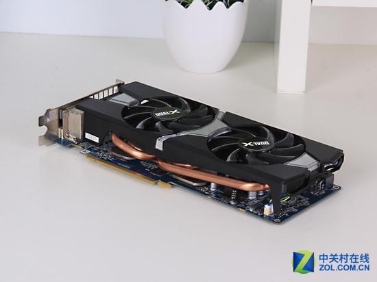 蓝宝石 R9 280 外观图 