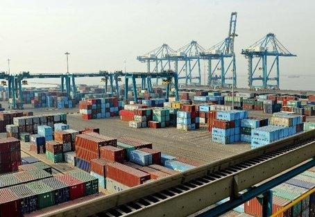 今年上半年中国经济增长7%。（资料图）