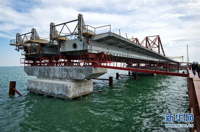 建设中的刻赤海峡跨海大桥