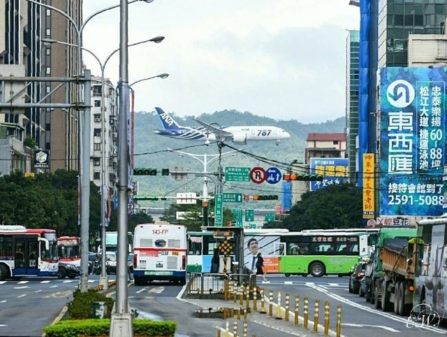 松山机场在台湾哪个市 w640slw.jpg