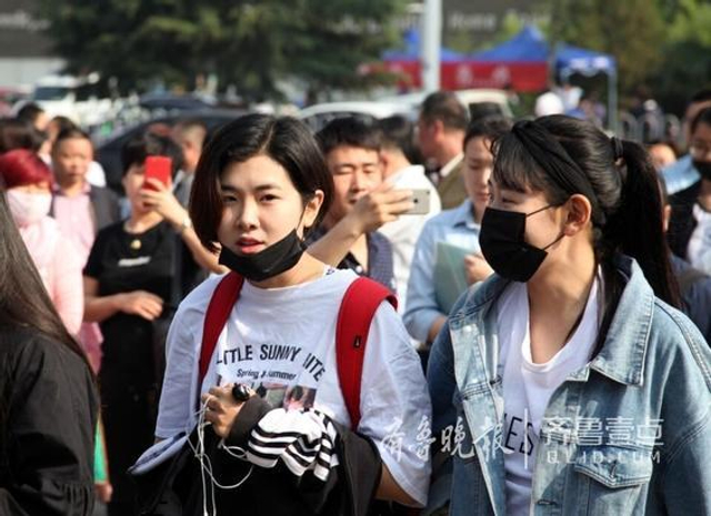 山东济宁考场颜值高能 堪比艺考