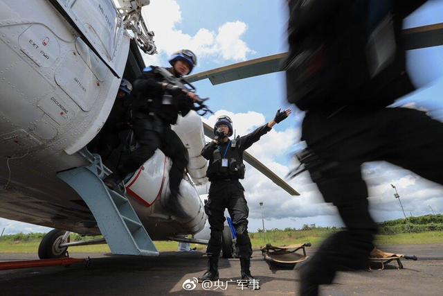 燃动！直击中国维和警察直升机战术联合训练现场