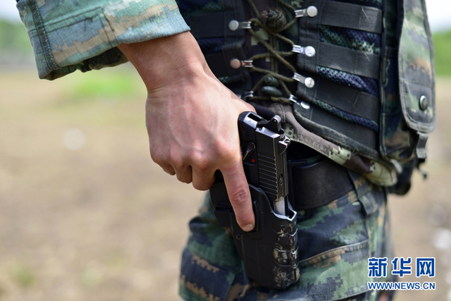 湖北武警百余特战高手比武场上演巅峰对决