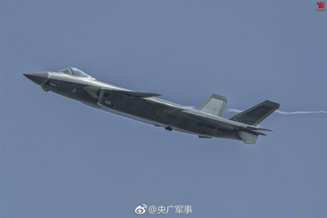 俄专家:歼20是真正五代机 完全是独立研发