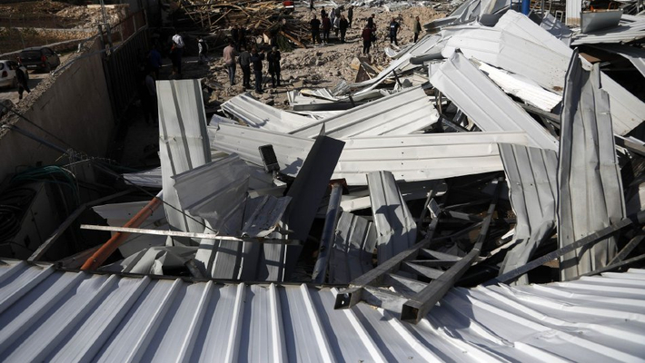 以军在约旦河西岸拆除巴勒斯坦木材厂