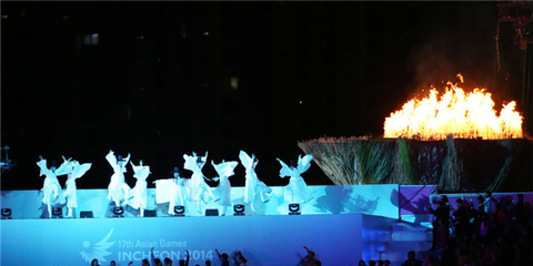 新浪直击亚运圣火熄灭