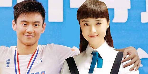 “华妃”PS与宁泽涛合影摆乌龙