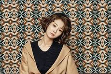 韩式流行短卷发 C扣卷非常瘦脸还显气质