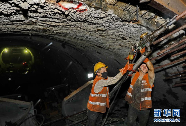 大张高铁河北段建设有序推进