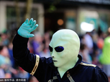 美UFO节开幕：一大波“外星人”来袭