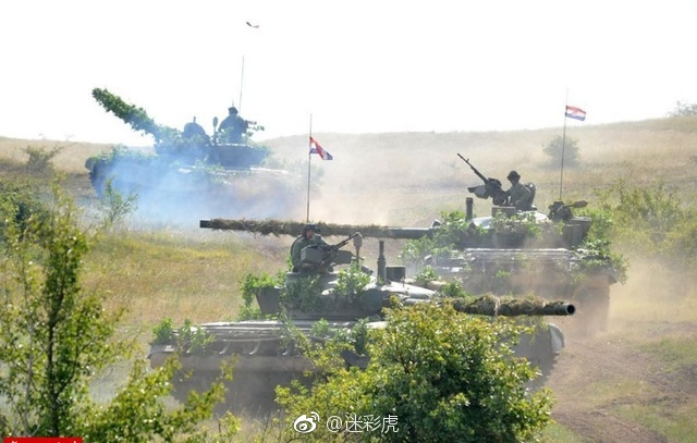 北约装甲部队齐聚匈牙利!