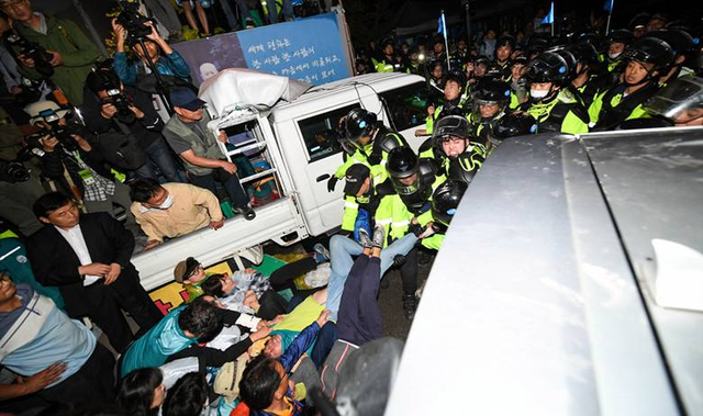 东风导弹受影响不？韩国萨德部署完成民众抗争