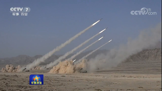 万炮齐发，毁灭一切！解放军合成营战力今非昔比