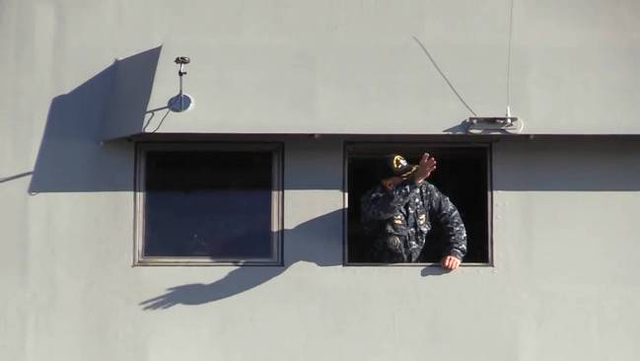 055加油！美朱姆沃尔特大驱二号舰进行首次海试