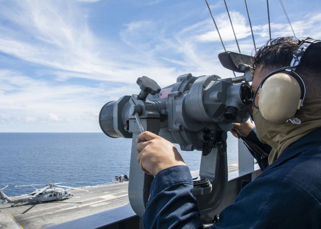 地区稳定破坏者!美国双航母战斗群再闯南海