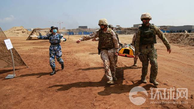把意大利面端上来!我吉布提保障基地首次与意军联演