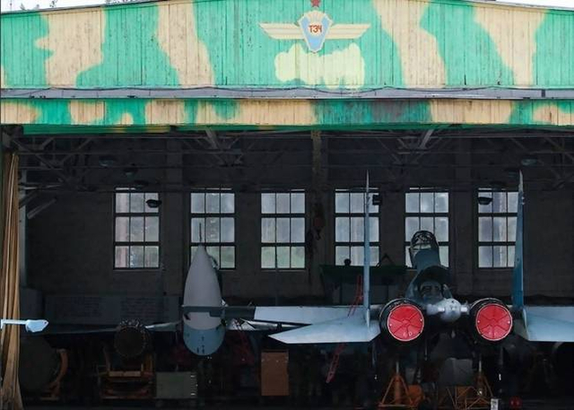 谁是土豪谁贫困一目了然!中美俄日越空军基地比教