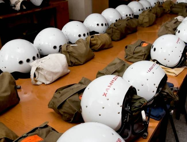 谁是土豪谁贫困一目了然!中美俄日越空军基地比教