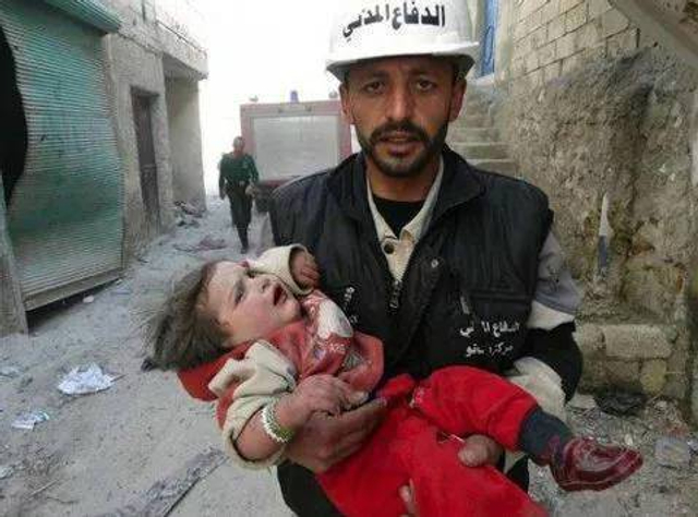 幕后黑手是谁？叙利亚“化武事件”引发的战争打响了