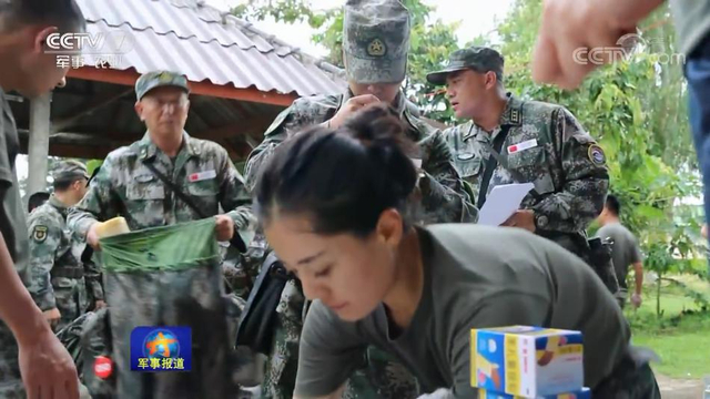 危难见真情！解放军医疗队赴老挝水库溃坝灾区