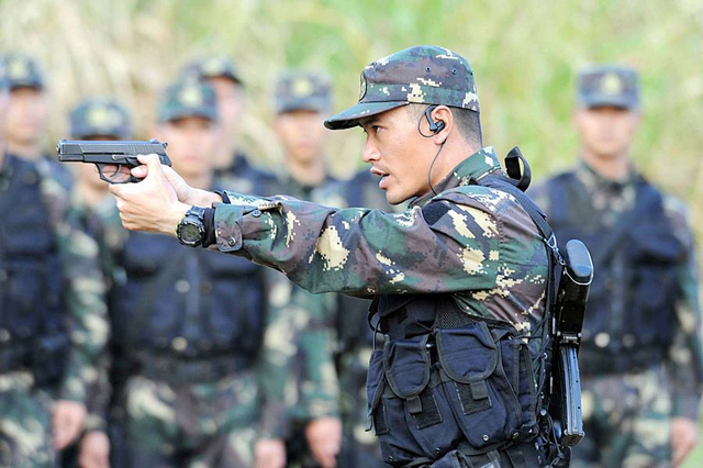 领略强军风范！一组图片真实记录中国军队崭新风貌