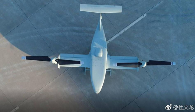 迷你版鱼鹰运输机！我国彩虹10无人机将亮相珠海航展