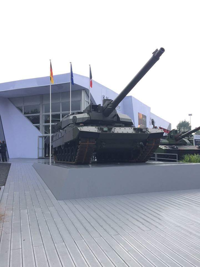 爱的结晶！德法杂交坦克豹2底盘拼勒克莱尔炮塔