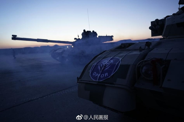 M1坦克变样了！朱日和军演蓝军架势如美军精锐部队