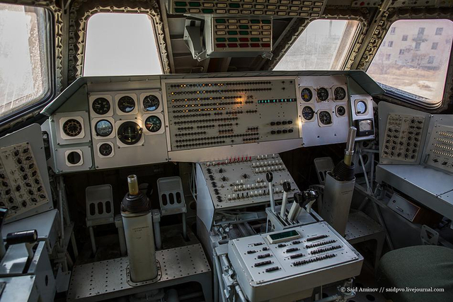 俄罗斯暴风雪航天飞船内部原来这样