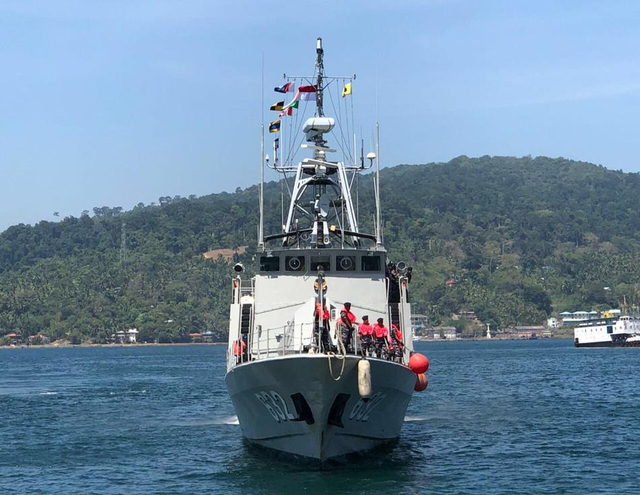 跟中国示威？印度联合印度洋多国30艘舰举行宏大演习