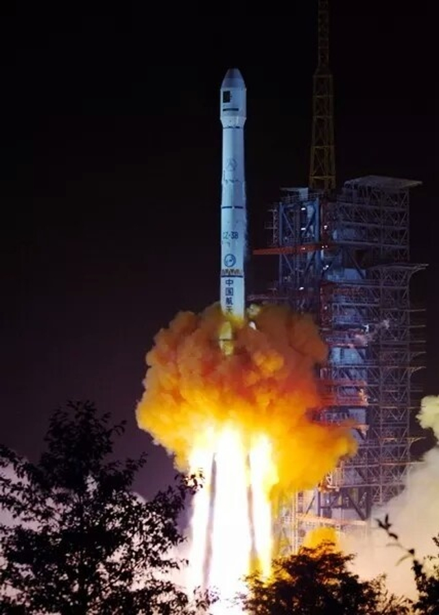 非洲又一个兄弟！中国成功为阿尔及利亚发射卫星