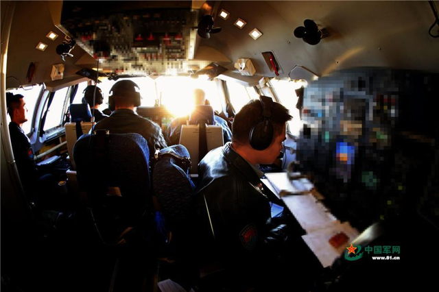 9机群奔袭数千公里演练岛礁空投