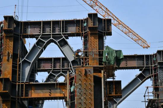 轨道交通19号线一期新宫车辆段施工现场。&nbsp;新京报记者 王贵彬 摄
