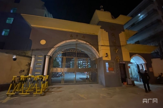 胡鑫宇生前就读致远中学高中部（央广网记者 胡斐 摄）